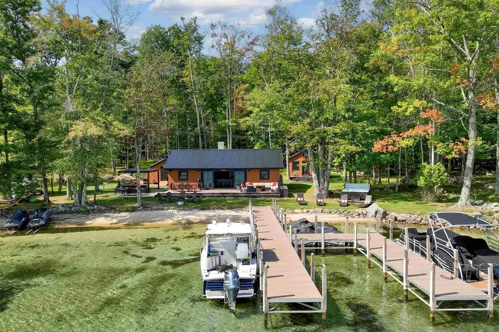 162 Bear Island Meredith NH 03253