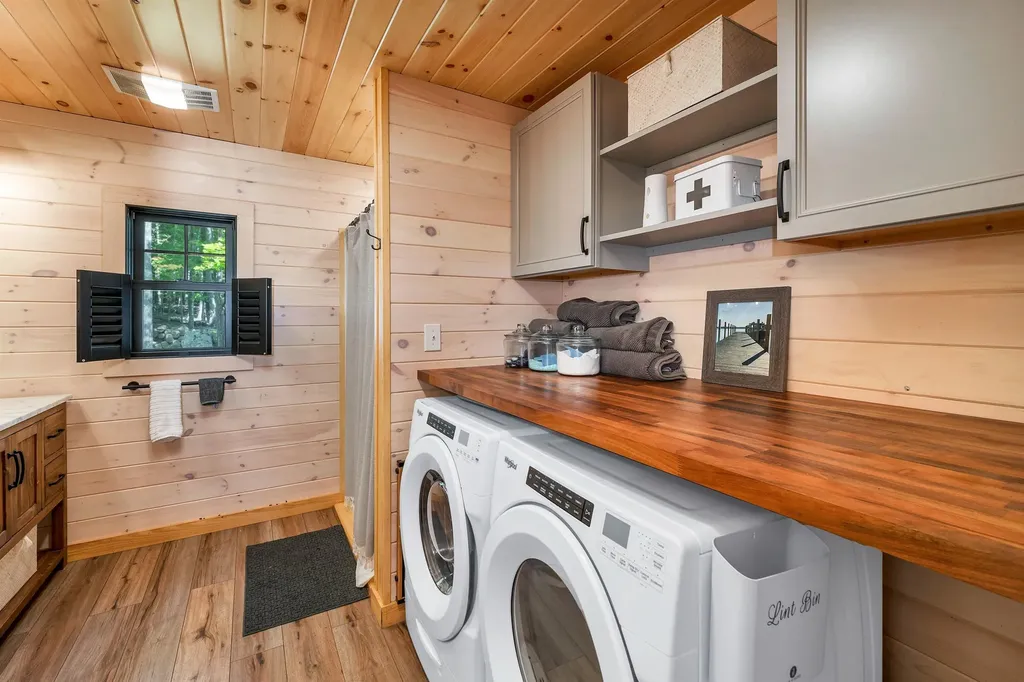 162 Bear Island Meredith NH 03253