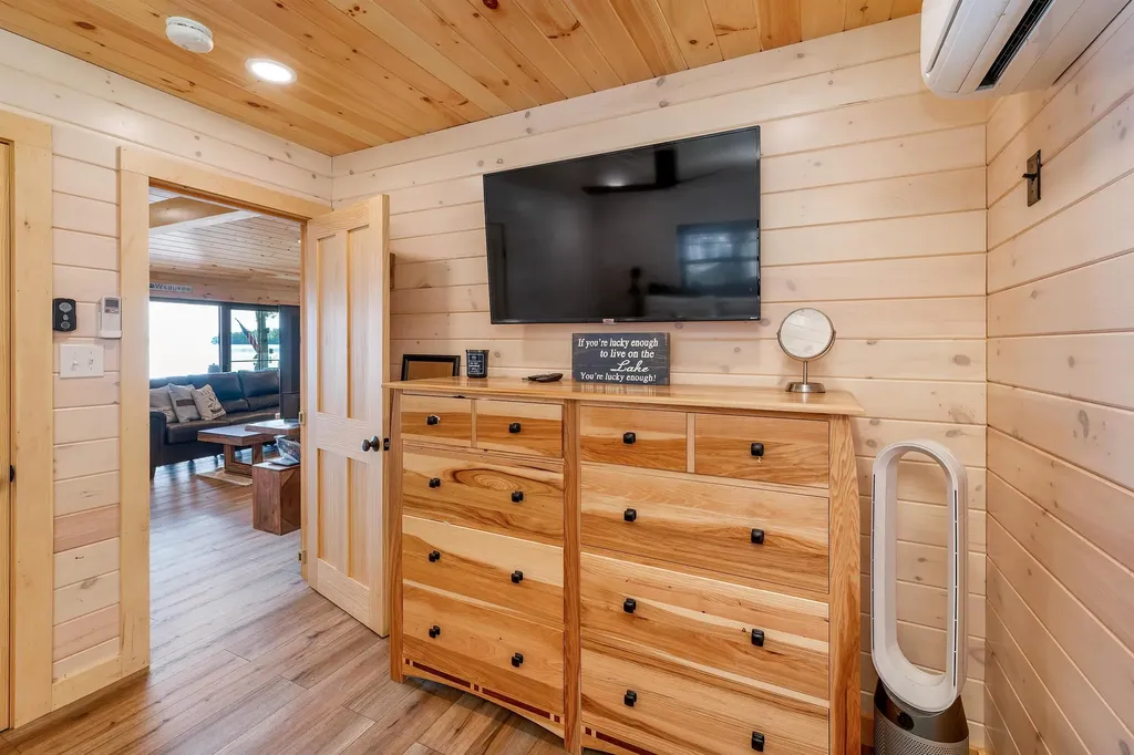 162 Bear Island Meredith NH 03253