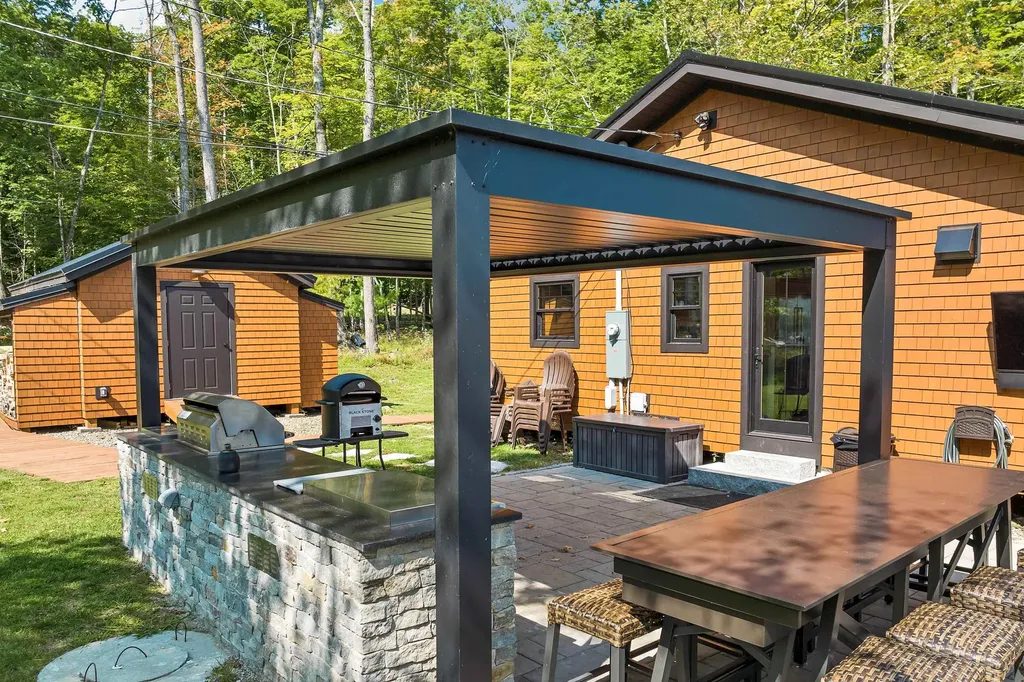 162 Bear Island Meredith NH 03253