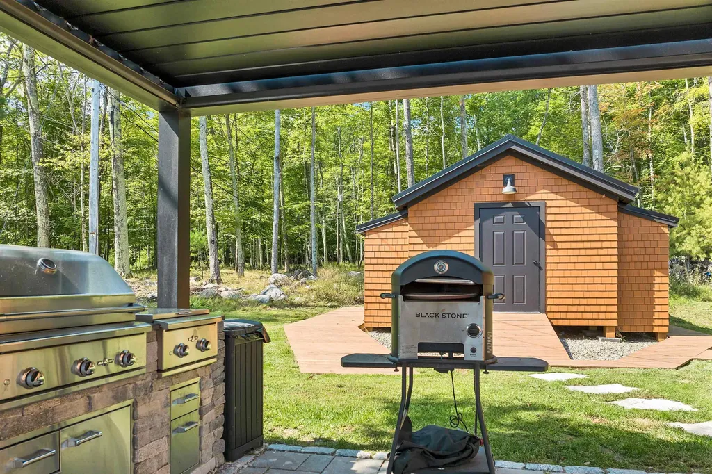 162 Bear Island Meredith NH 03253