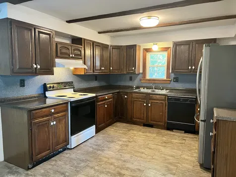 130 Vt Route 12 Hartland VT 05049