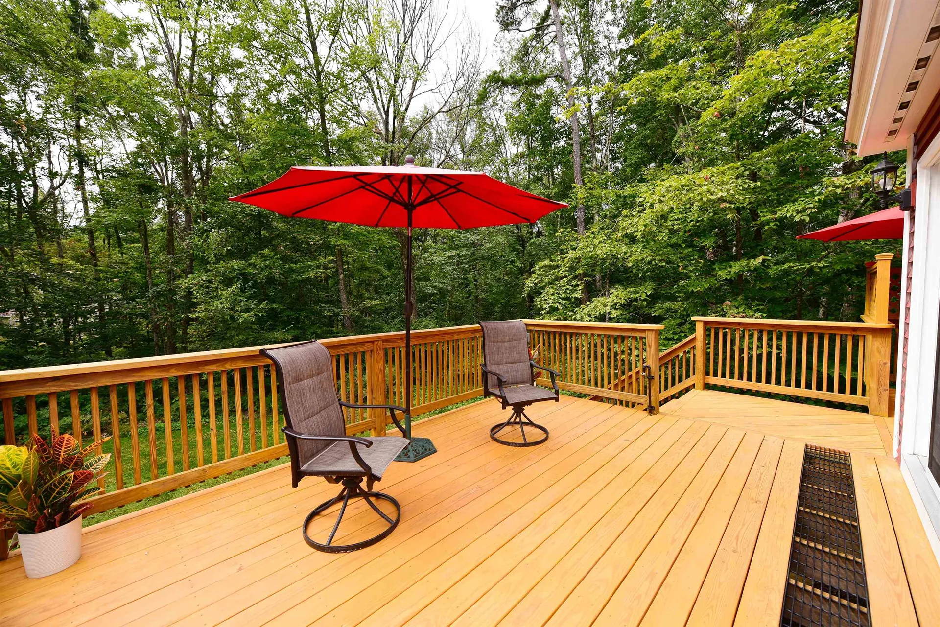 6 E Street Conway NH 03818