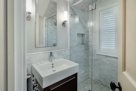 202 Mcneil Cove Road Charlotte VT 05445