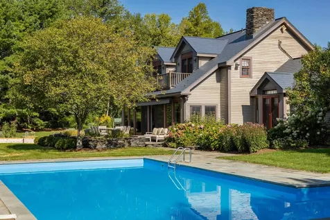 202 Mcneil Cove Road Charlotte VT 05445