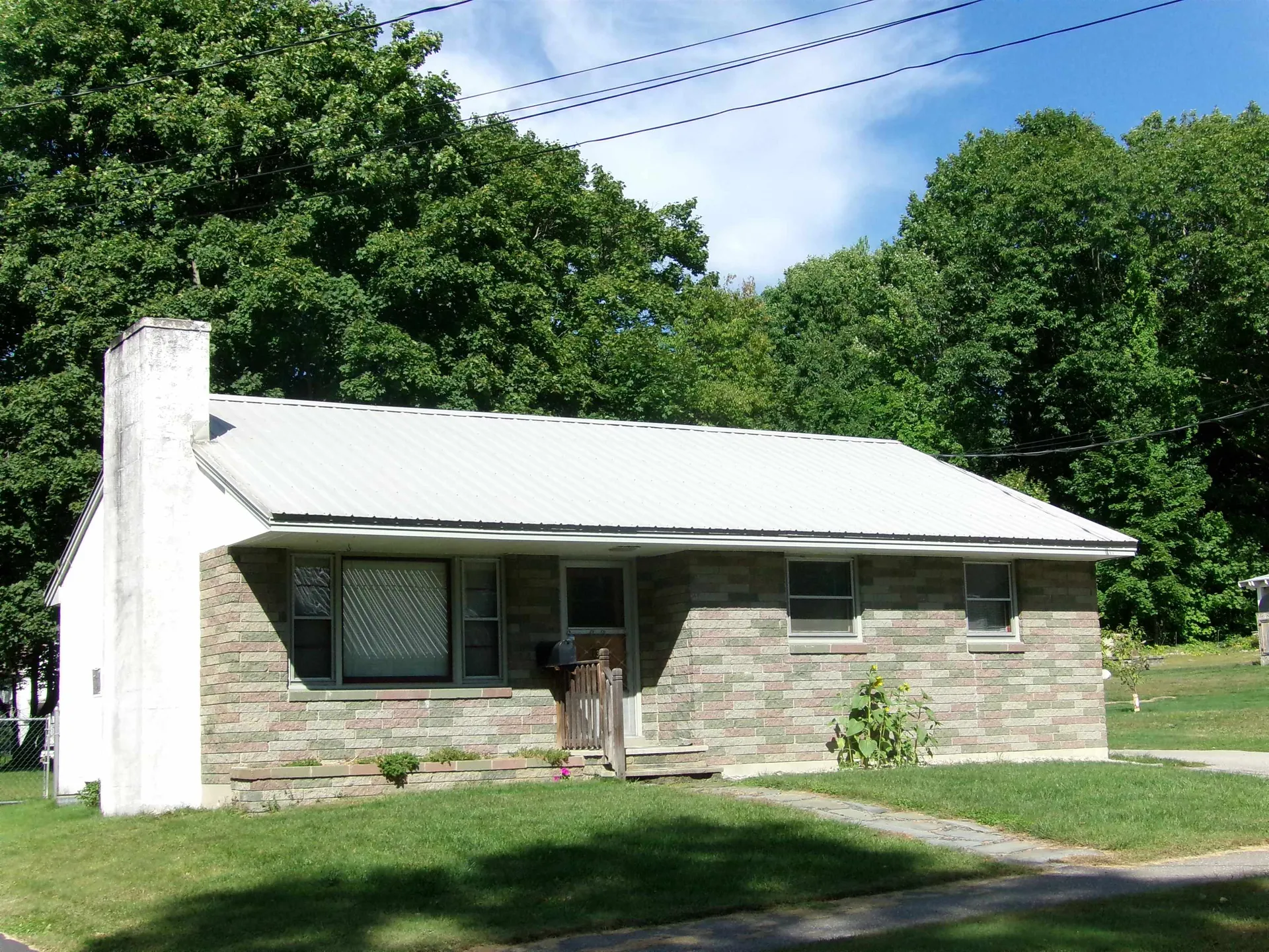 30 Fairview Street Laconia NH 03246