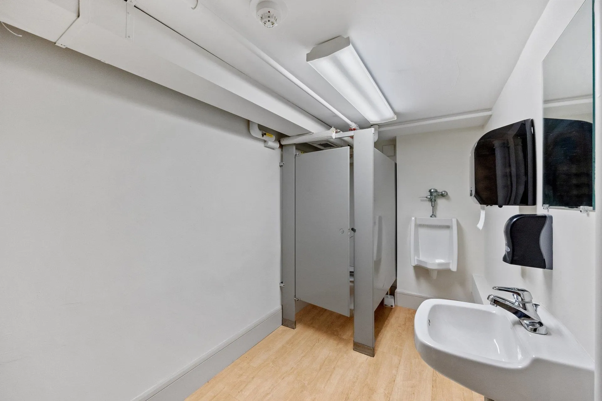 587 Main Street Laconia NH 03246