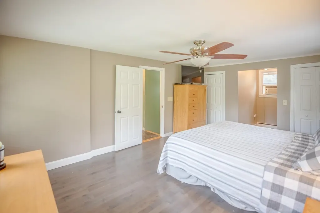 56 Country Lane Campton NH 03223