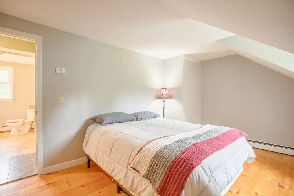 56 Country Lane Campton NH 03223
