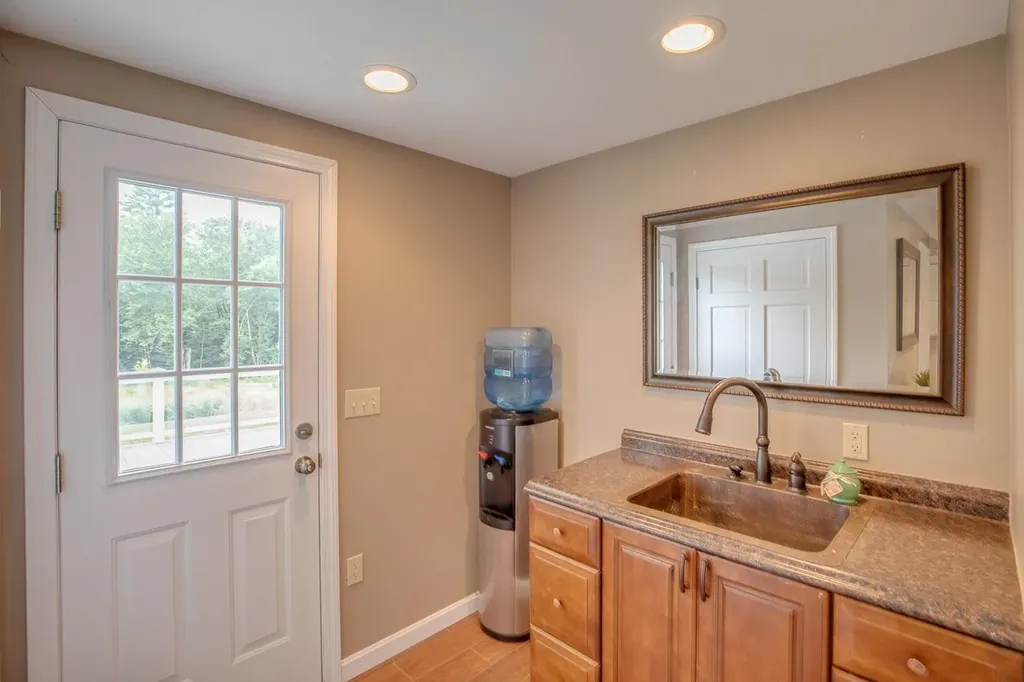 56 Country Lane Campton NH 03223