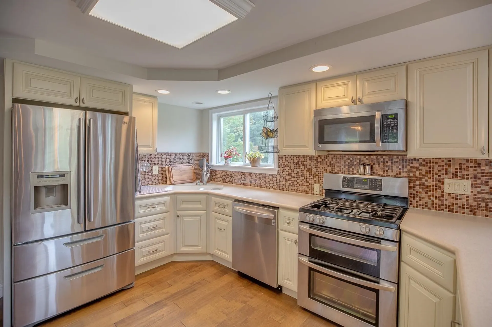 56 Country Lane Campton NH 03223