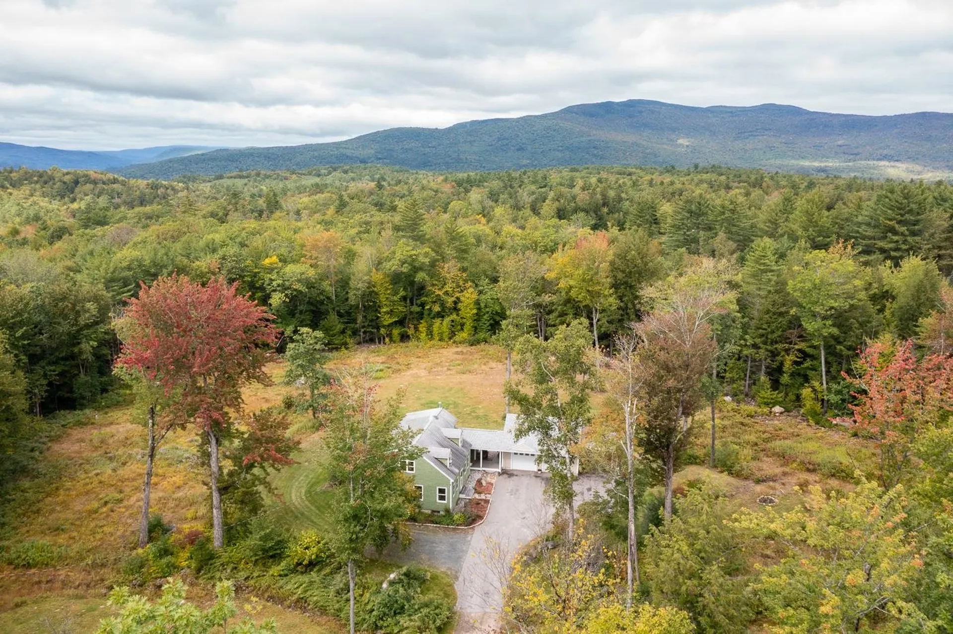 56 Country Lane Campton NH 03223