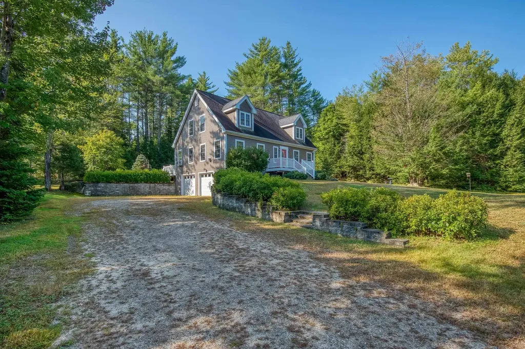 66 Gray Fox Road Effingham NH 03882