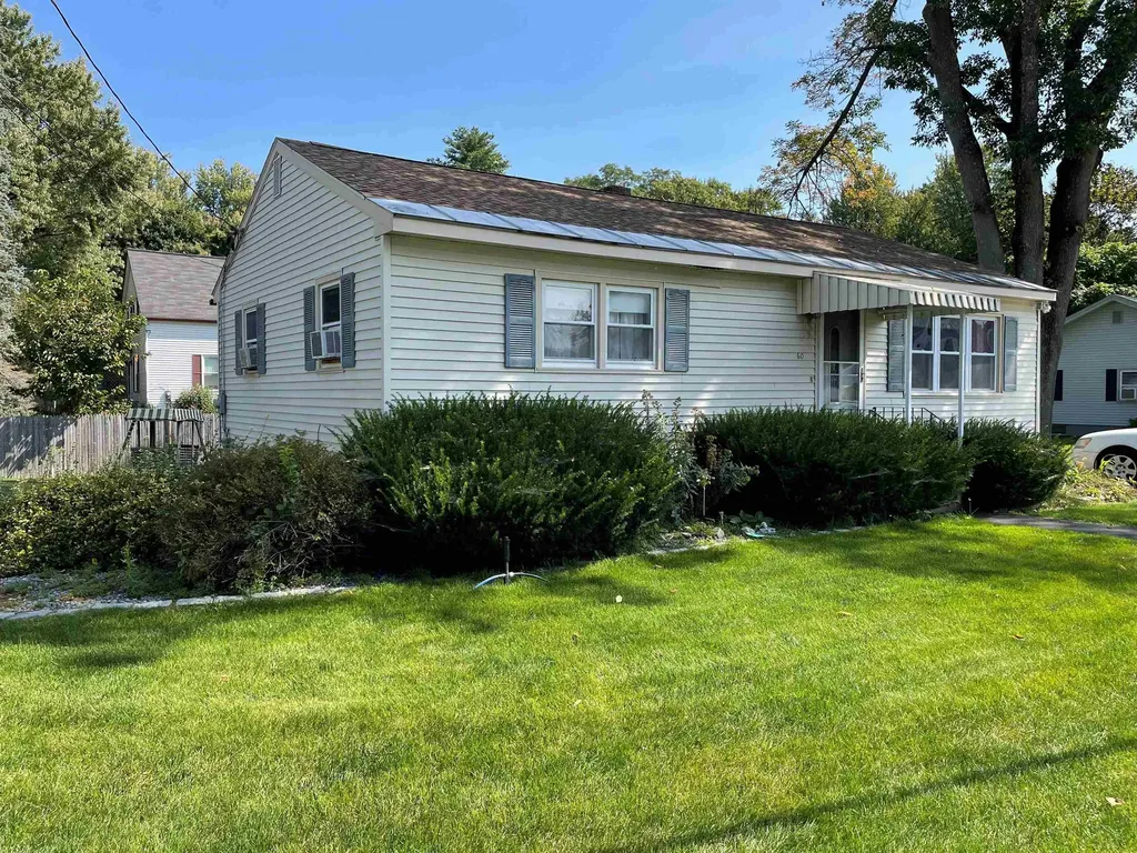 60 River Bank Road Manchester NH 03103