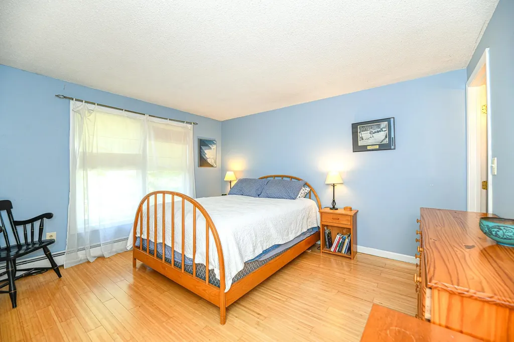 15 Hemlock Court Newfields NH 03856