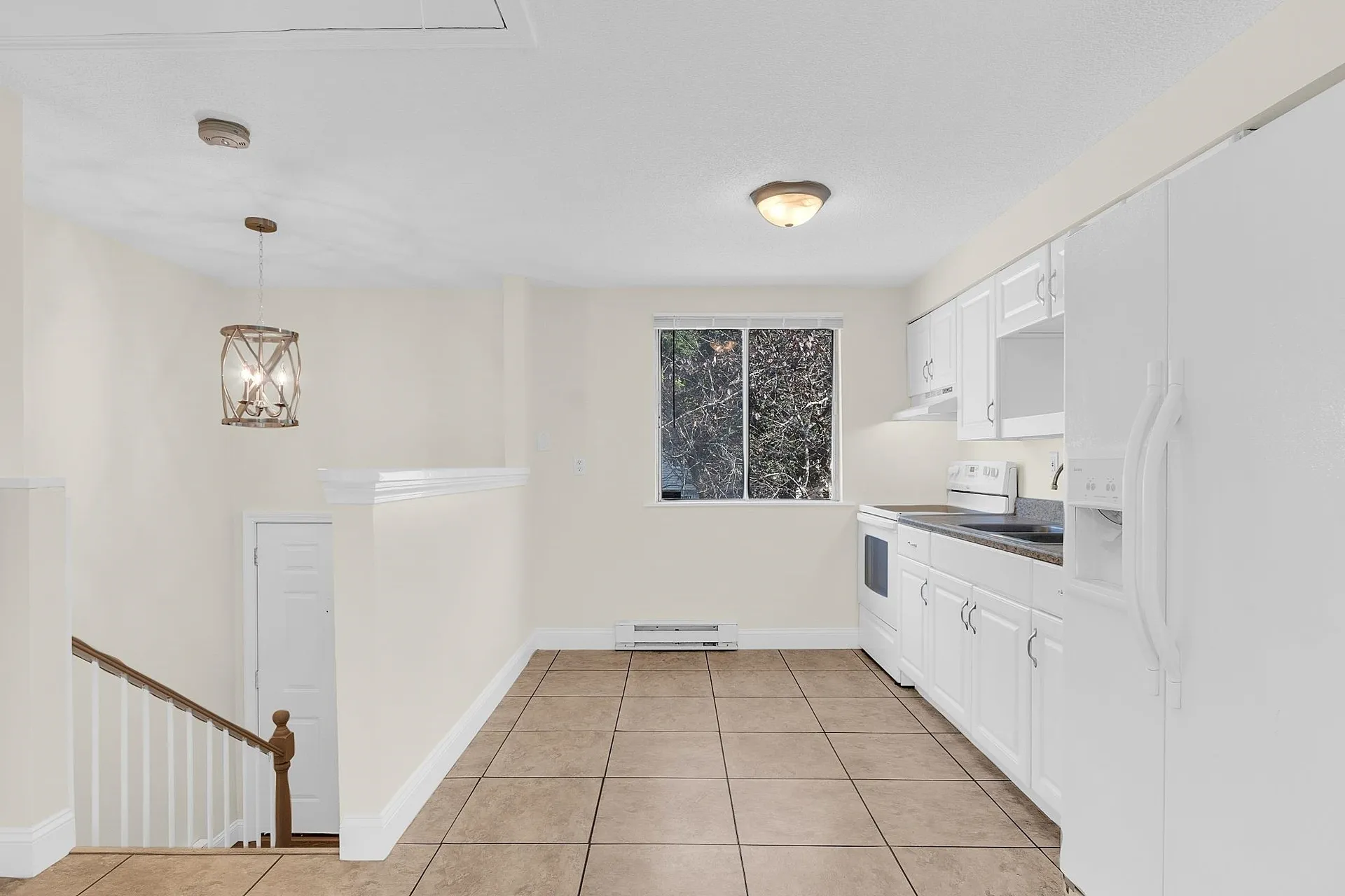 901 Mammoth Road Manchester NH 03104