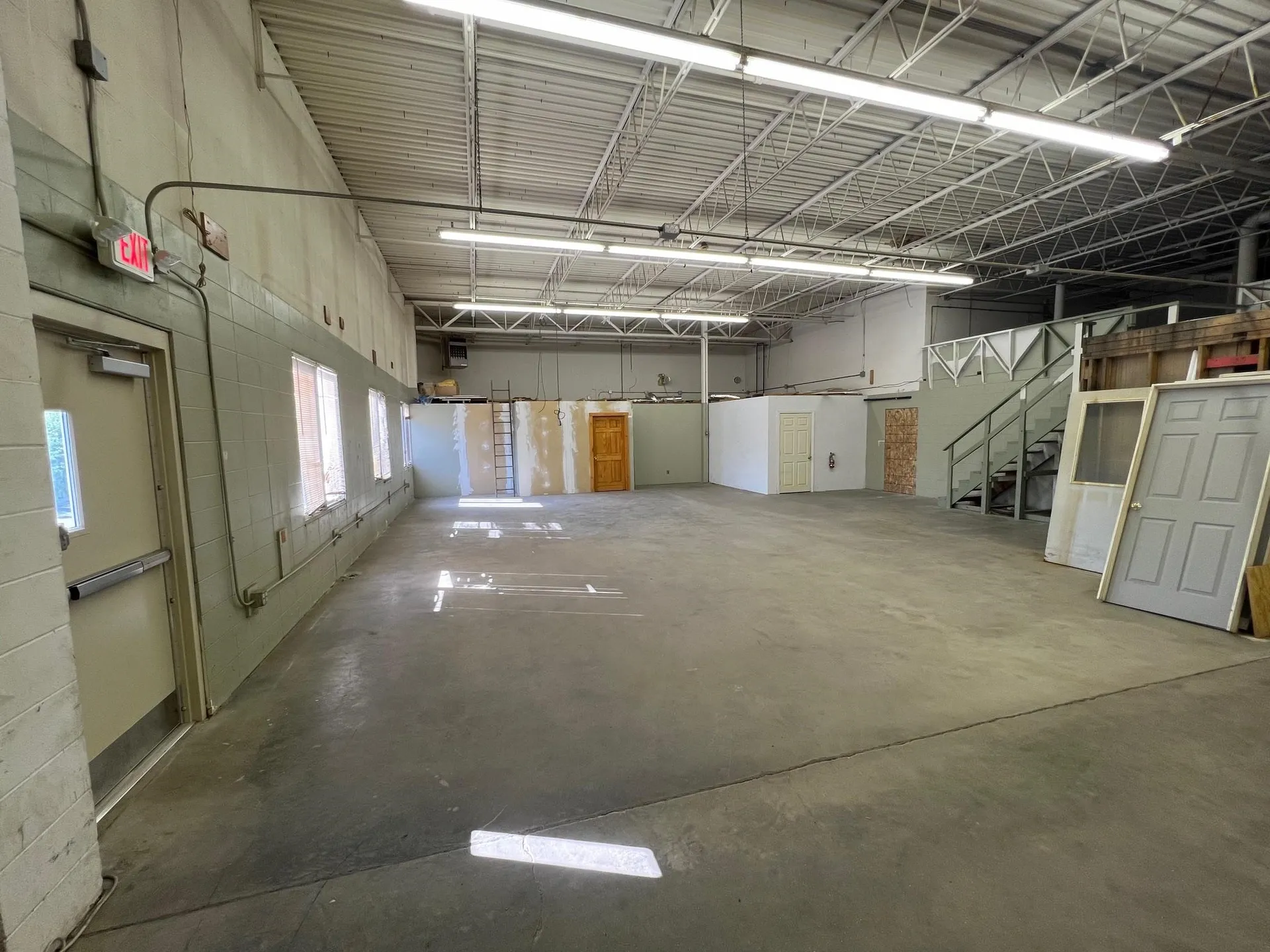 14 Lexington Drive Laconia NH 03246