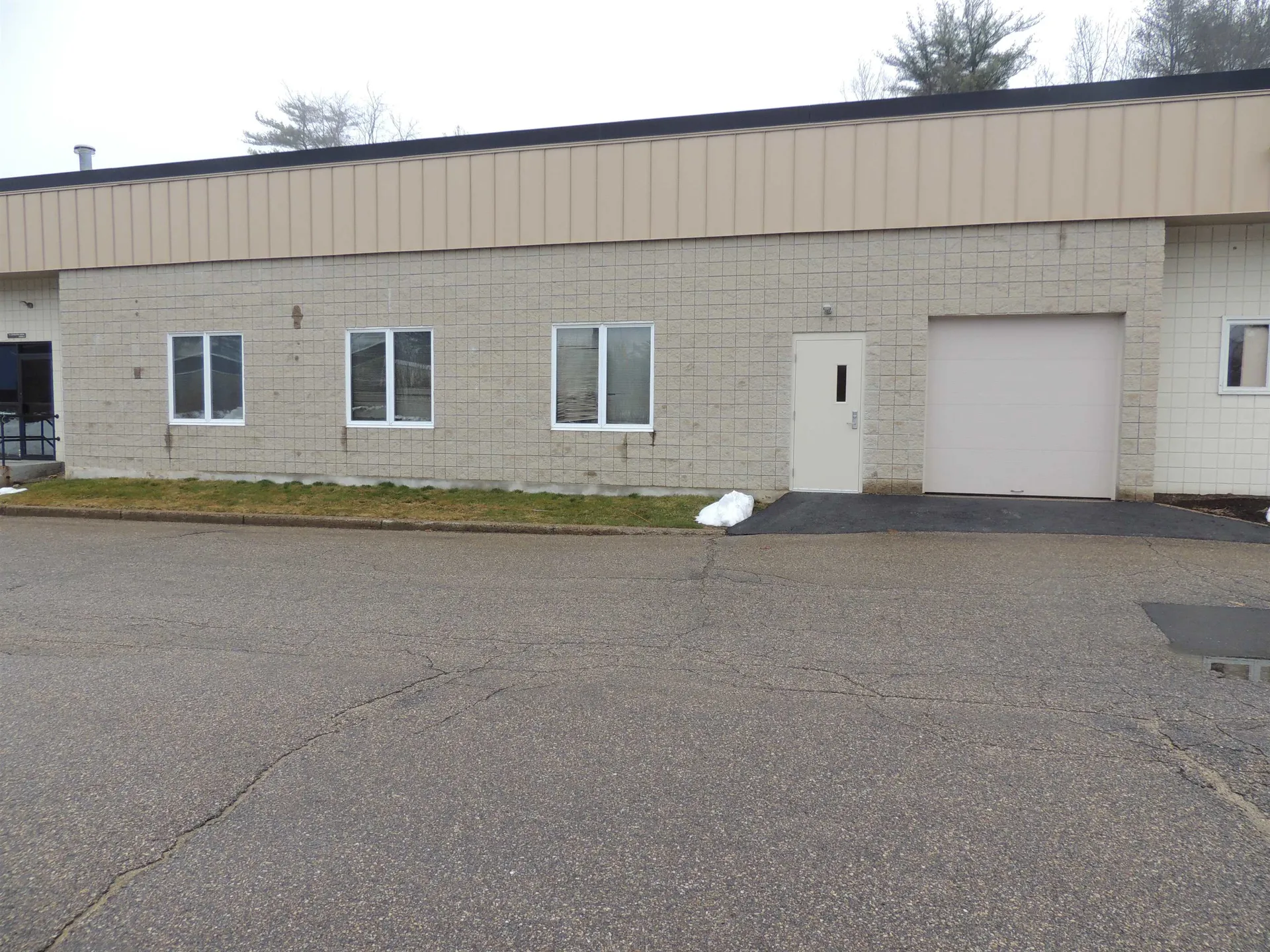 14 Lexington Drive Laconia NH 03246