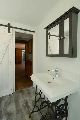 29 Ray Hill Road Wilmington VT 05363