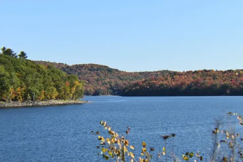29 Ray Hill Road Wilmington VT 05363