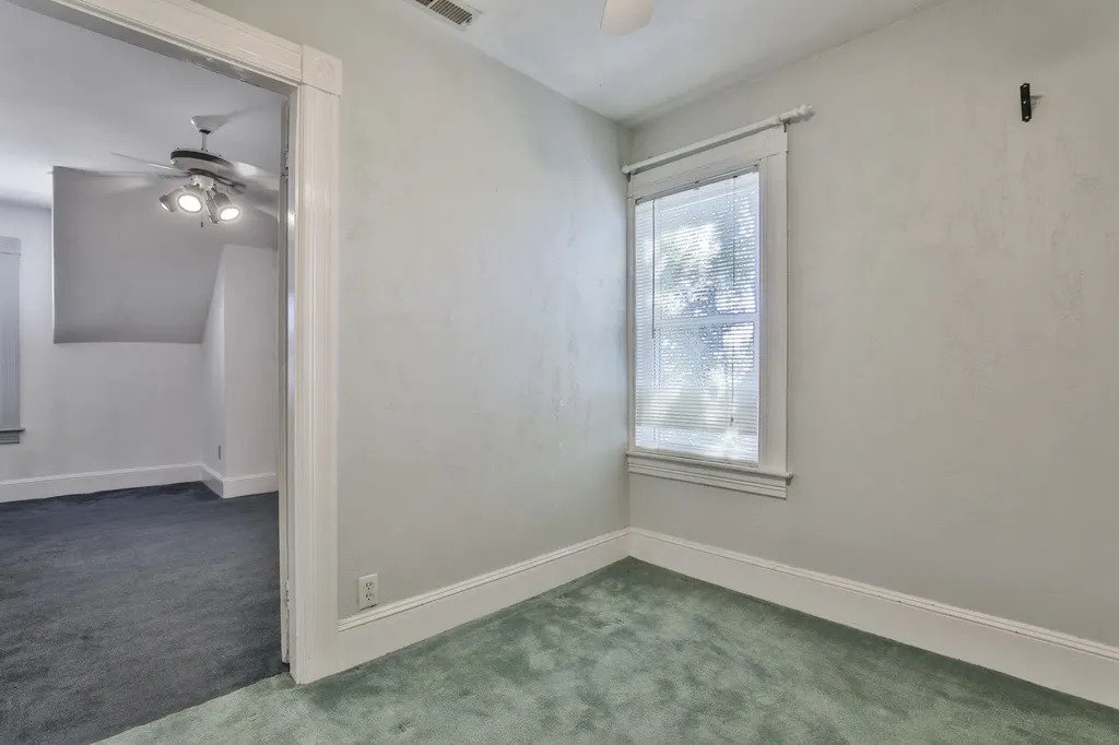 140 Boutwell Street Manchester NH 03102