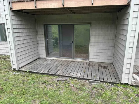 7 Hawthorne Circle South Burlington VT 05403