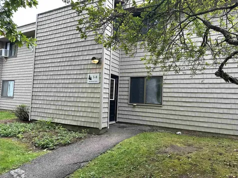 7 Hawthorne Circle South Burlington VT 05403