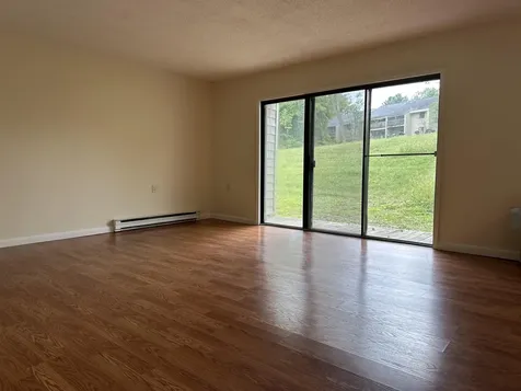 7 Hawthorne Circle South Burlington VT 05403