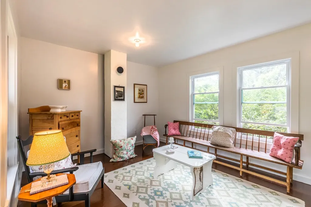 5851 South Road Woodstock VT 05071