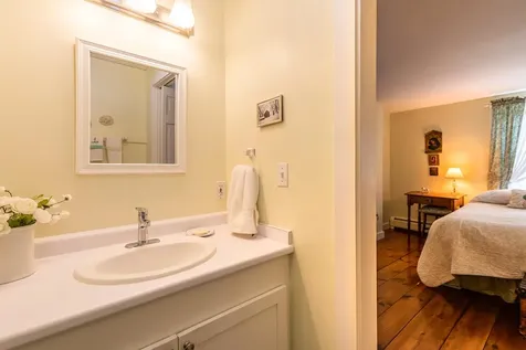 5851 South Road Woodstock VT 05071