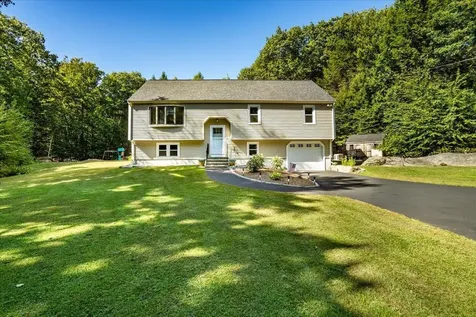 100 Mount Delight Road Deerfield NH 03037