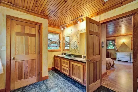 33 Repa Road Underhill VT 05489