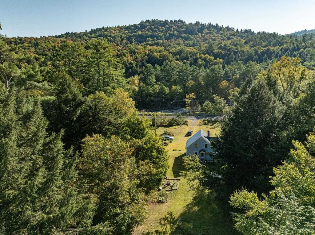 34 Route 100 Wardsboro VT 05355