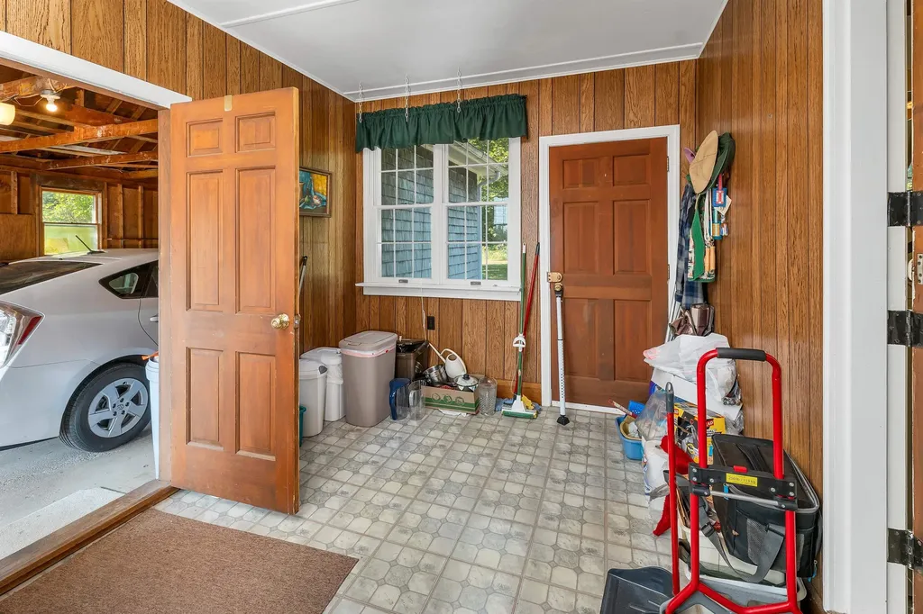 10 Hilltop Drive Wakefield NH 03872