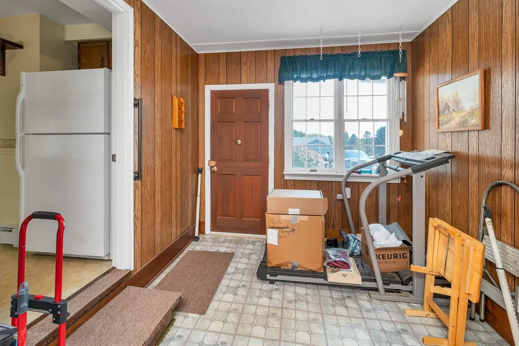 10 Hilltop Drive Wakefield NH 03872