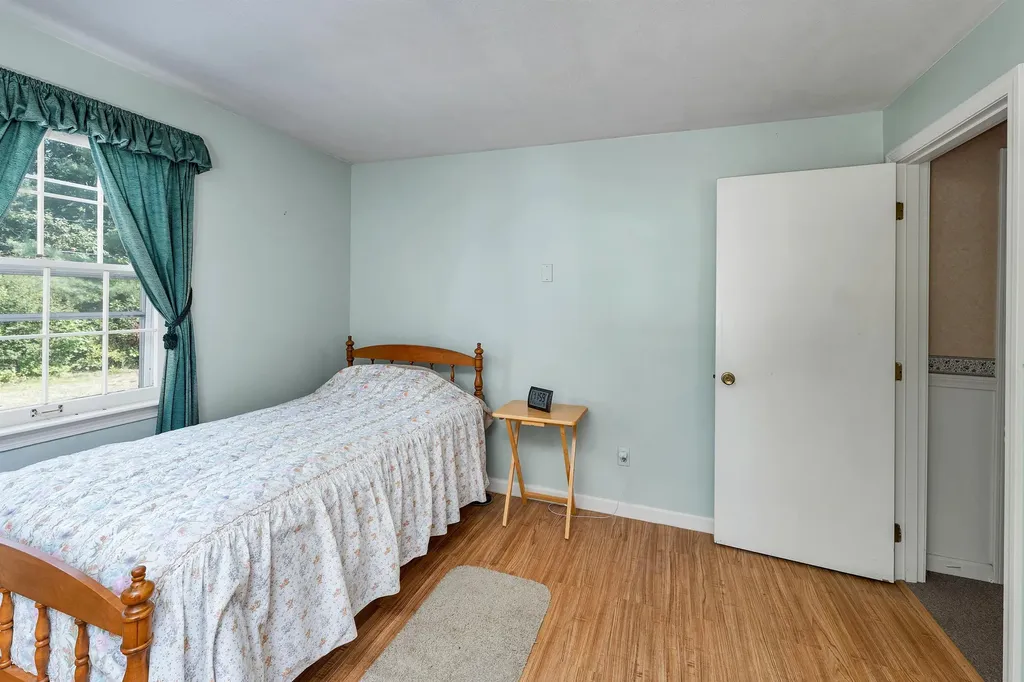 10 Hilltop Drive Wakefield NH 03872