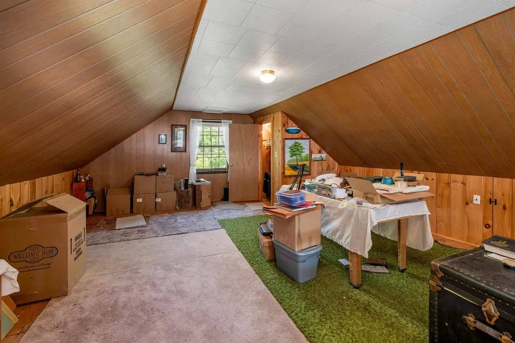 10 Hilltop Drive Wakefield NH 03872