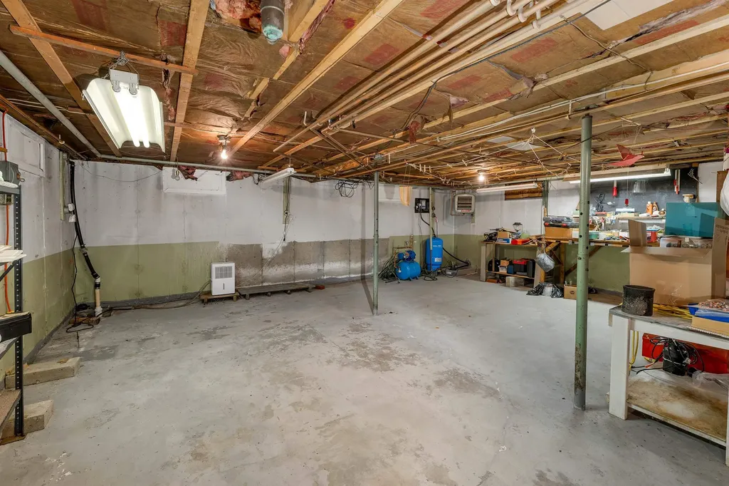 10 Hilltop Drive Wakefield NH 03872