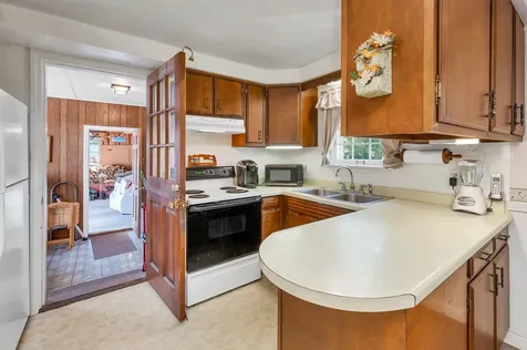 10 Hilltop Drive Wakefield NH 03872