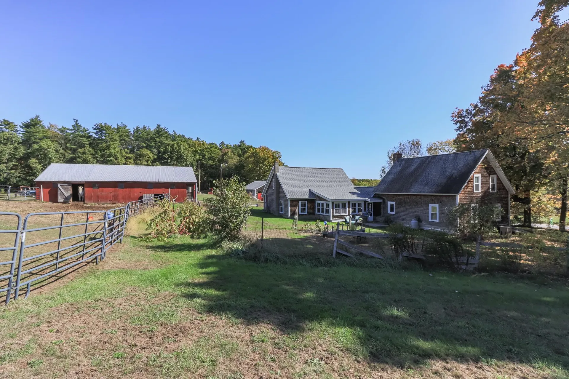 97 Mast Road Lee NH 03861