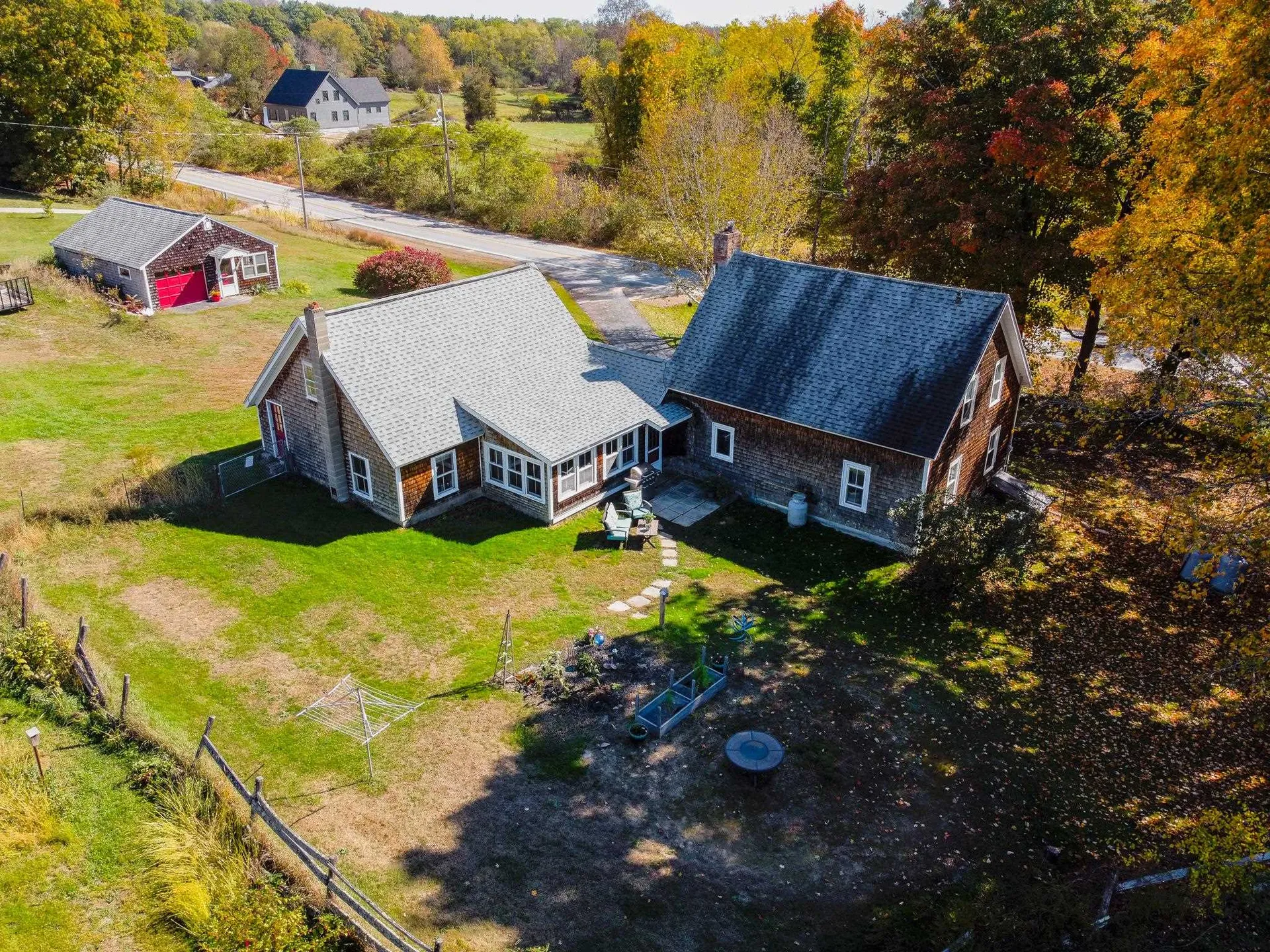 97 Mast Road Lee NH 03861