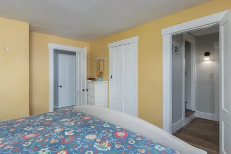 97 Mast Road Lee NH 03861