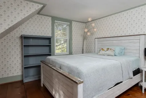 97 Mast Road Lee NH 03861