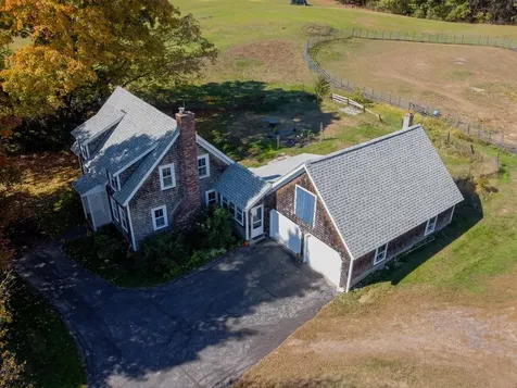97 Mast Road Lee NH 03861