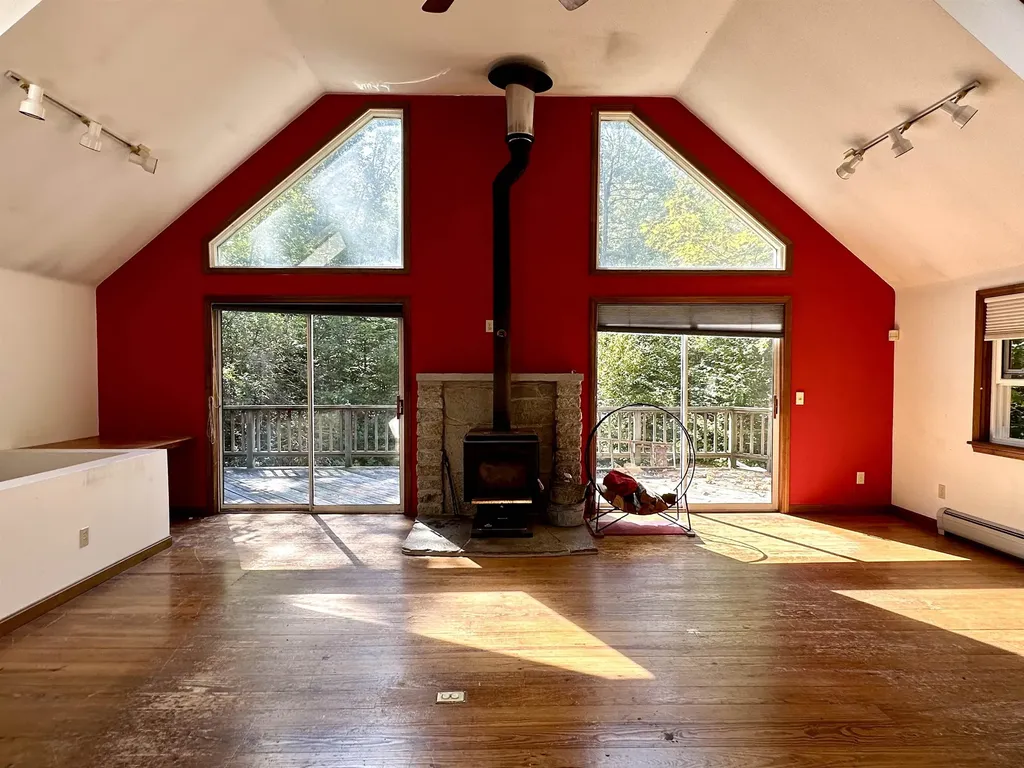 295 Hominy Pot Road Sutton NH 03260