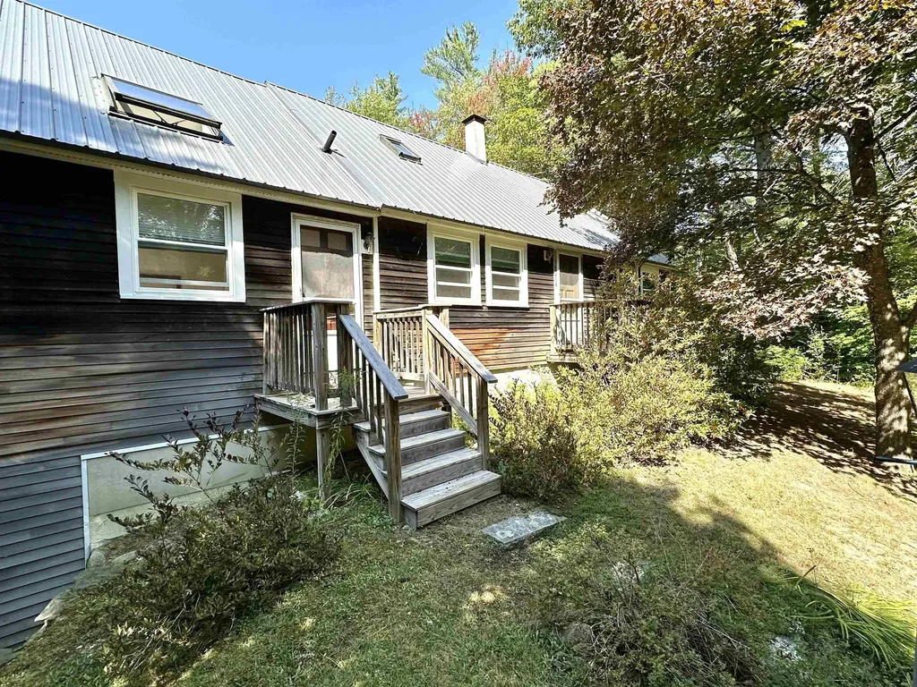295 Hominy Pot Road Sutton NH 03260