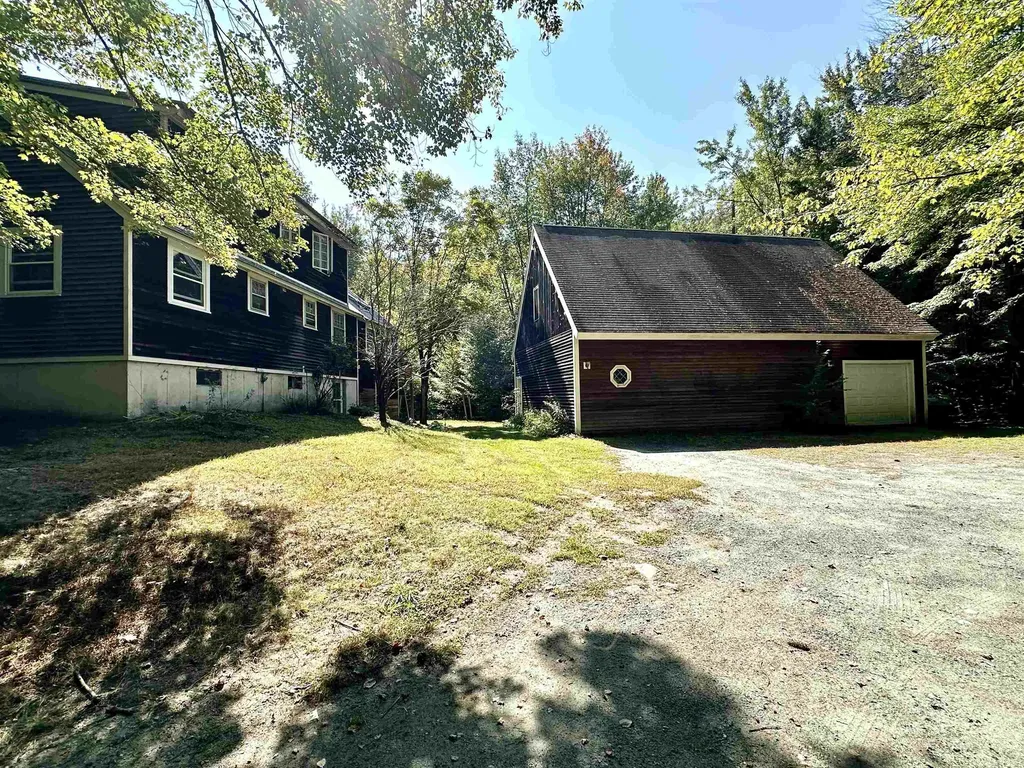 295 Hominy Pot Road Sutton NH 03260
