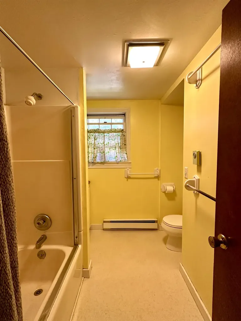 295 Hominy Pot Road Sutton NH 03260