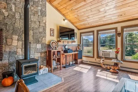 39 Felch Road Sutton NH 03260