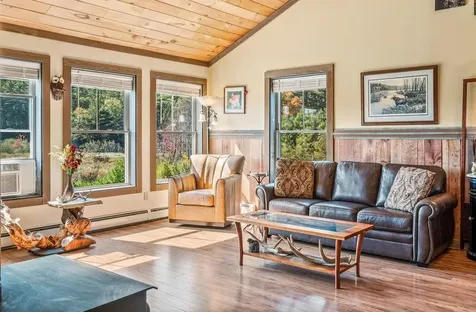 39 Felch Road Sutton NH 03260